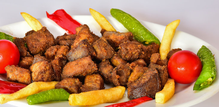 arnavut ciğeri tabak servis