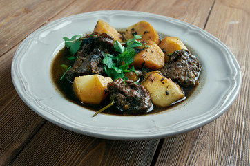 Aloo gosht