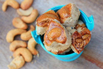 grains cookies and cashew nut
