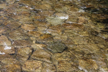 Steinernes Flussbett