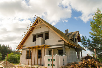 Building new house near forest