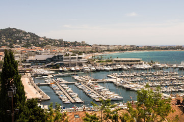 Fototapeta na wymiar Cannes Hafen Panorama