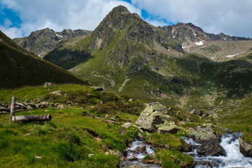 Fototapeta na wymiar Finstertal / Oetztal Alps in Tyrol, Austria