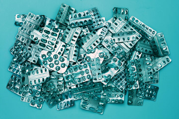Packaging of pills