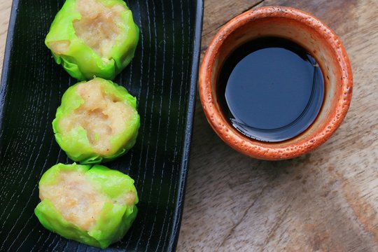 Chinese steamed shrimp dumplings