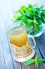 fresh mint tea