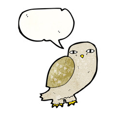 cartoon owl with speech bubble