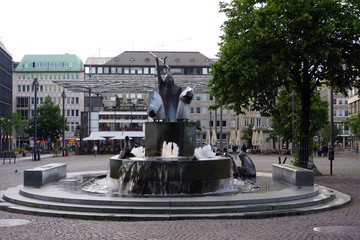 Neptunbrunnen von Waldemar Otto auf dem Domshof