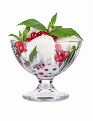 Ice cream with red currant