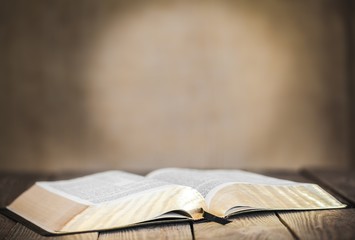 Book, open, frame.