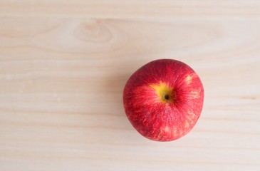 apple,red,isolated,apples,nature,green,leaf,fruit,food,fresh,sweet