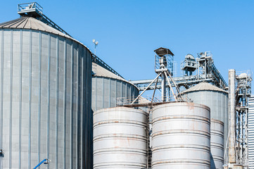 Cereal silos