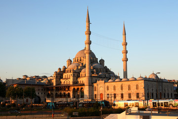 Fototapeta na wymiar New Mosque In Istanbul
