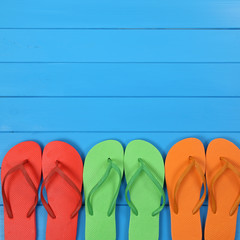 Naklejka premium Flip Flops Sandalen im Sommer und Urlaub