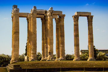 Fototapeta premium Ancient Temple Of Olympian Zeus , Athens, Greece