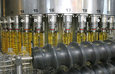 Sunflower Oil Filling Machine
