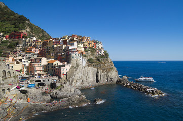Fototapeta na wymiar Manarola , the oldest Cinque Terre villages, in Liguria, northern Italy