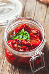 sun dried tomatoes