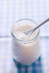 Fresh yoghurt