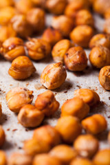 Spicy baked chickpeas