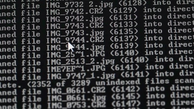 PC Computer performing chck. disc command; files numbers changing at display; 