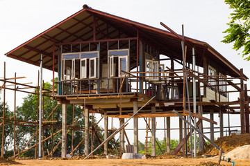 Reinforced steel structure houses