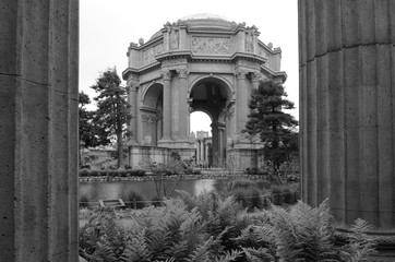 Fototapeta premium Palace of Fine Arts Theatre in San Francisco, CA