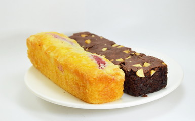 blueberry cake and chocolateb cake