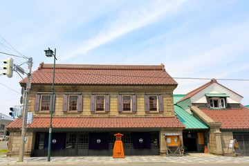 重要文化財の旧商家丸一本間家