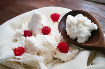  cottage cheese dessert with raspberry