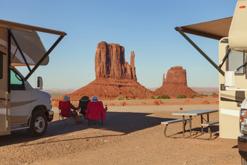 Wohnmobil, The View Campground, Monument Valley - The Photographer's Wineglass, Siesta