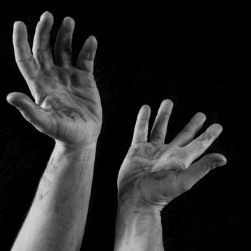 female hands showing expression or despair