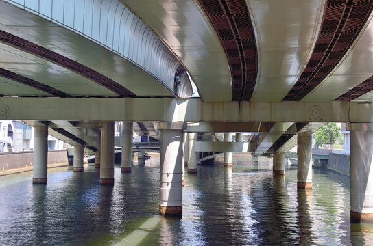 Viaduct of the Metropolitan Expressway across along the Nihonbashi River.