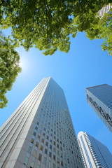 高層ビル・青空