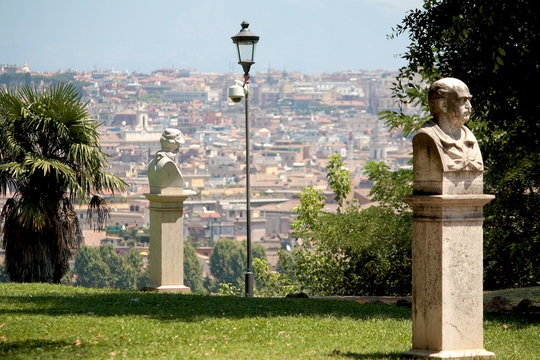 Gianicolo's Bust sculpture (Rome)