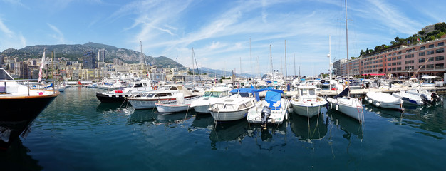 Obraz premium Panoramic View of Boats in Monaco Harbor