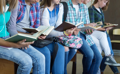 teens reading books
