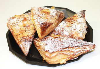 triangles aux amandes