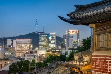 Foto op Plexiglas Bukchon Hanok Village in Seoul  © eyetronic