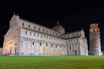 Fototapeta na wymiar Piazza dei Miracoli, Pisa