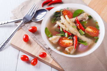 sour and spicy chicken feet soup