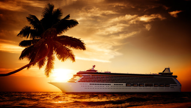 Fototapeta Yacht Cruise Ship Sea Ocean Tropical Scenic Concept