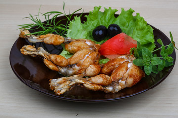 Fried frog legs