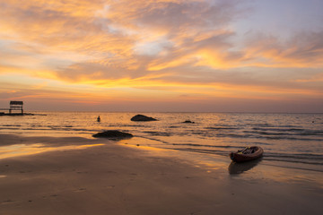 Fototapeta na wymiar Thailand beaches sunset