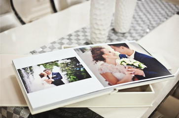 White classic wedding book and album - obrazy, fototapety, plakaty