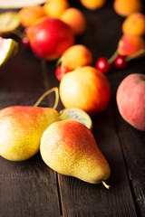 Naklejka na ściany i meble Tasty pears and other fruits