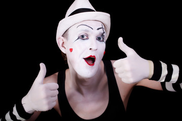 Funny screaming mime in white hat