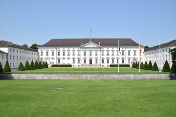 Fototapeta na wymiar Schloss Bellevue