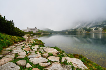 Górskie schronisko, tatrzański park narodowy