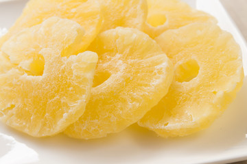 dry pineapple